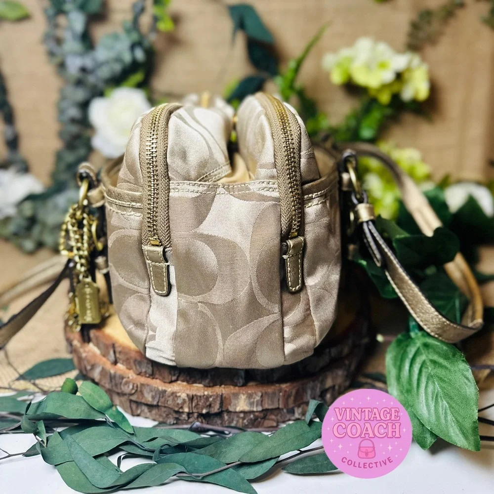 Sold - Picture 3 of 9